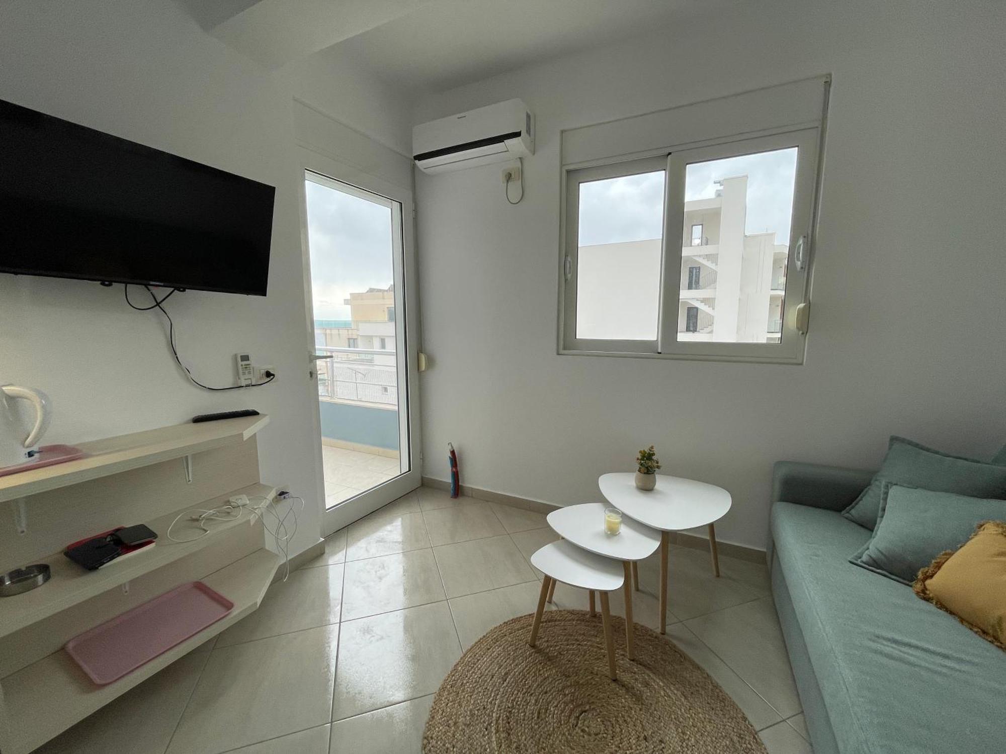 Susy Sea View Apartment Sarande Bagian luar foto